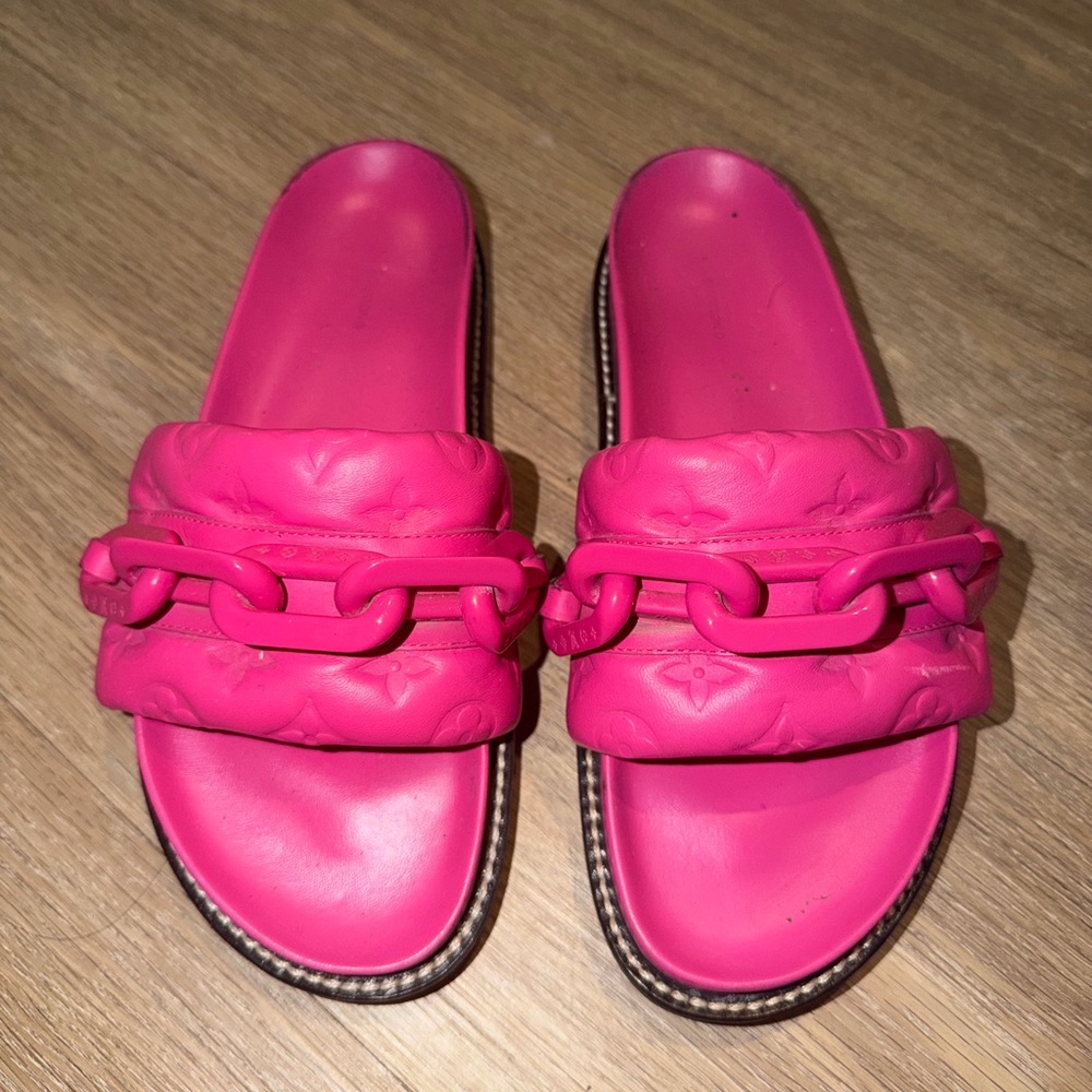 Louis Vuitton Bold Pink Chain Sandals